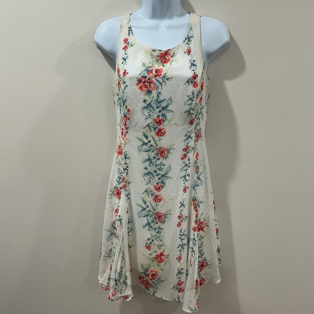 DISNEY Alice Through The Looking Glass Colleen Atwood White‎ Floral Dress M